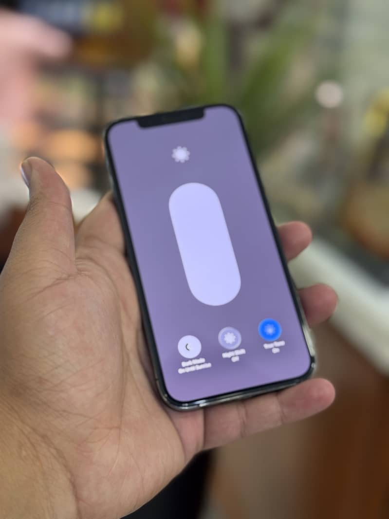 Apple iPhone 12 Pro 1