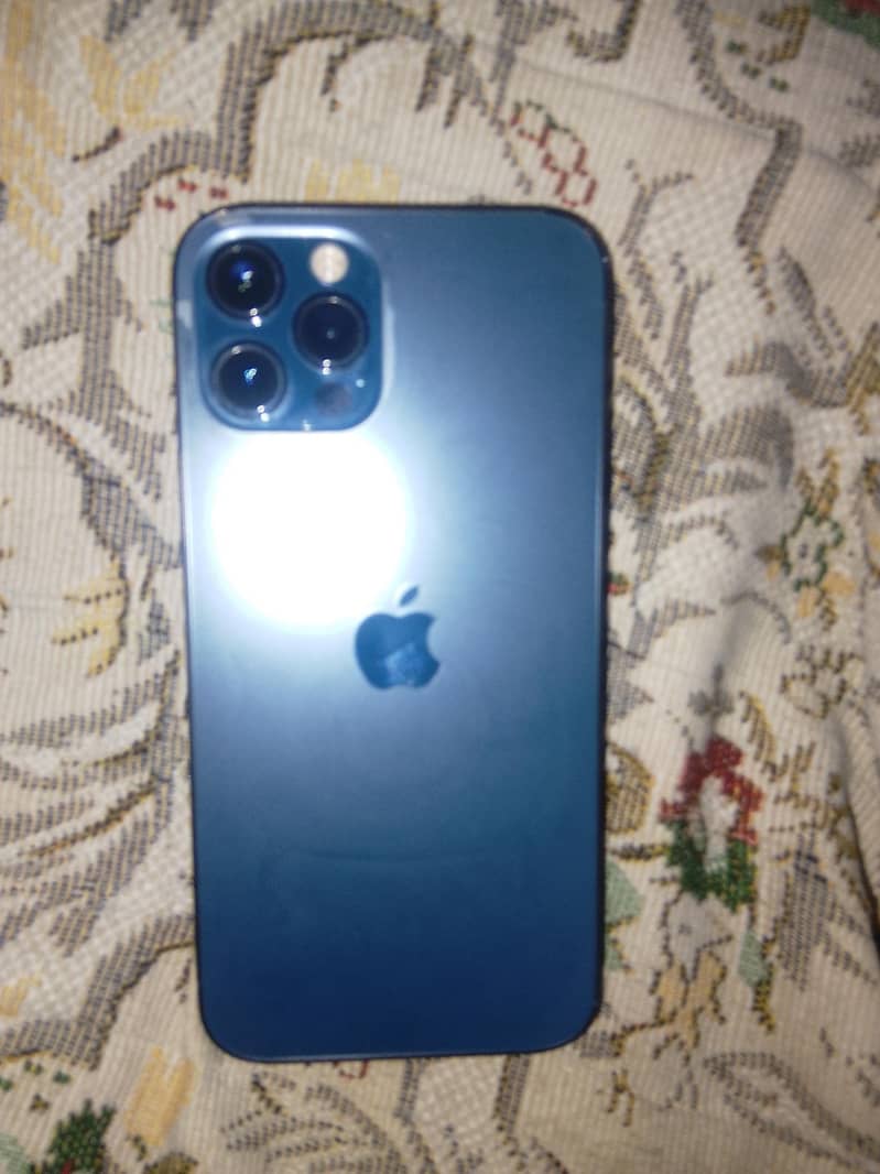 Apple iPhone 12 Pro 2