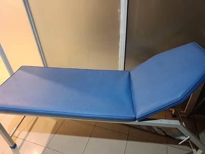 Patients bed (coughed)