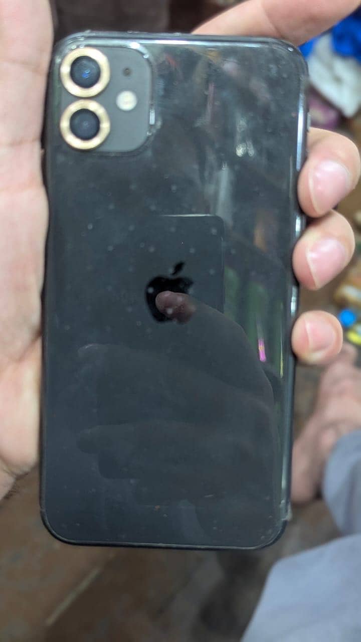 Apple iPhone 11 0