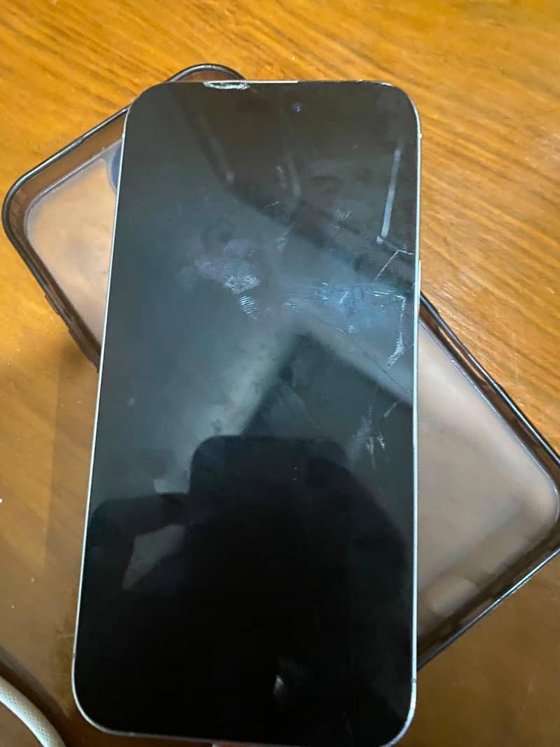 Apple iPhone 14 Pro Max 2