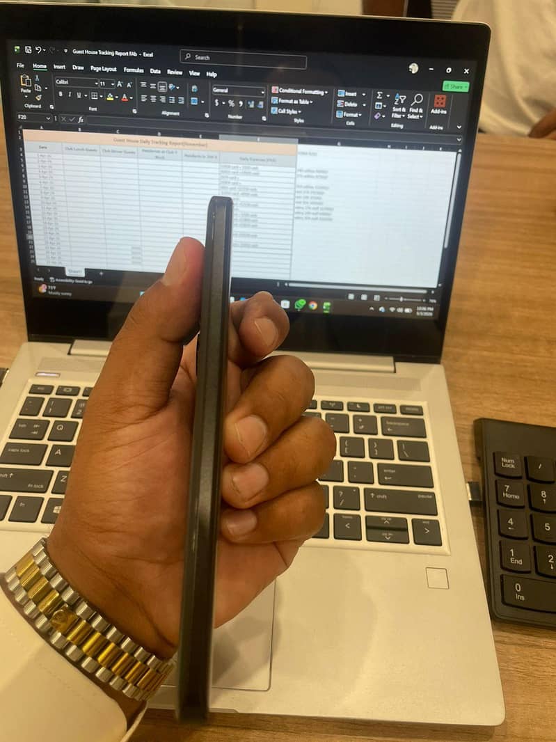 Xiaomi Redmi Note 13 Pro Plus 4