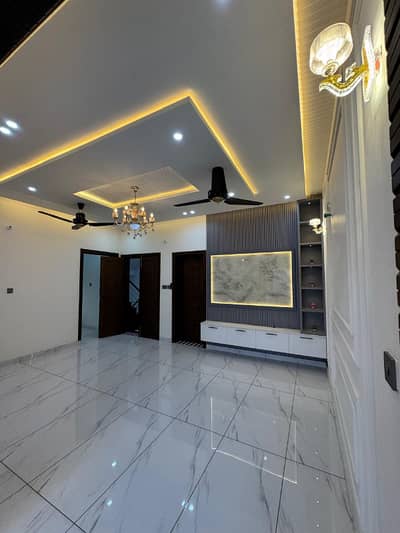 ULTRA MODERN, 10 MARLA BRAND NEW LUXURY HOUSE FOR SALE