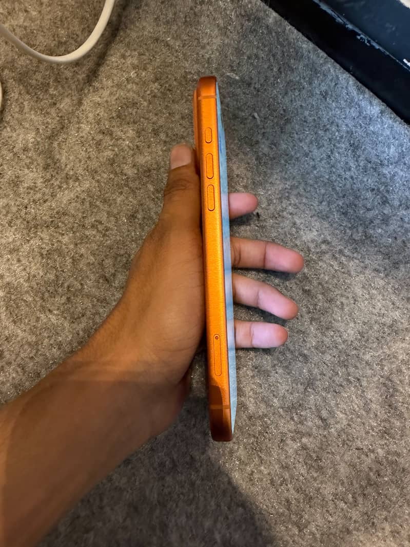 Apple iPhone 17 Pro Max 0