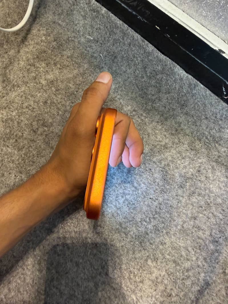 Apple iPhone 17 Pro Max 1