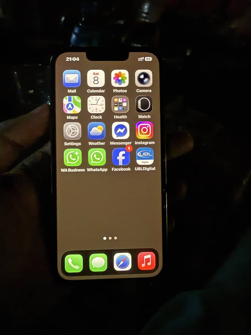 Apple iPhone 13 Pro 1