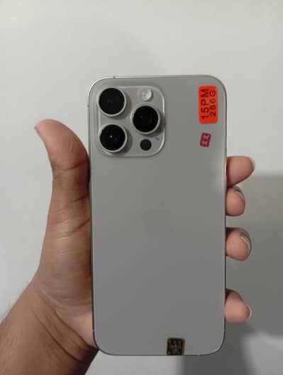 Apple iPhone 15 Pro Max JV 100 health cycle 1