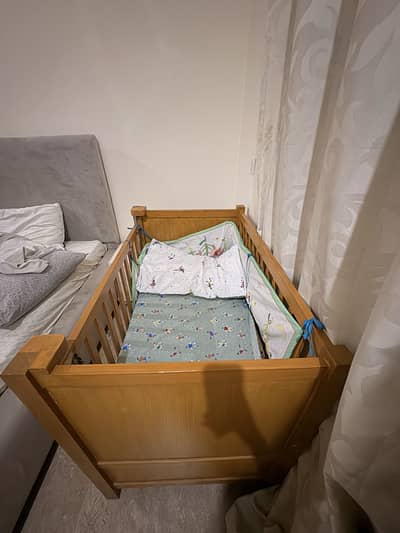 Baby cot