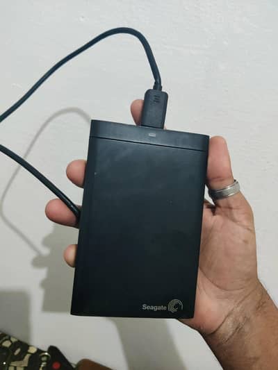 Seagate 1TB Backup Plus Portable Drive Model: SRD0SP0