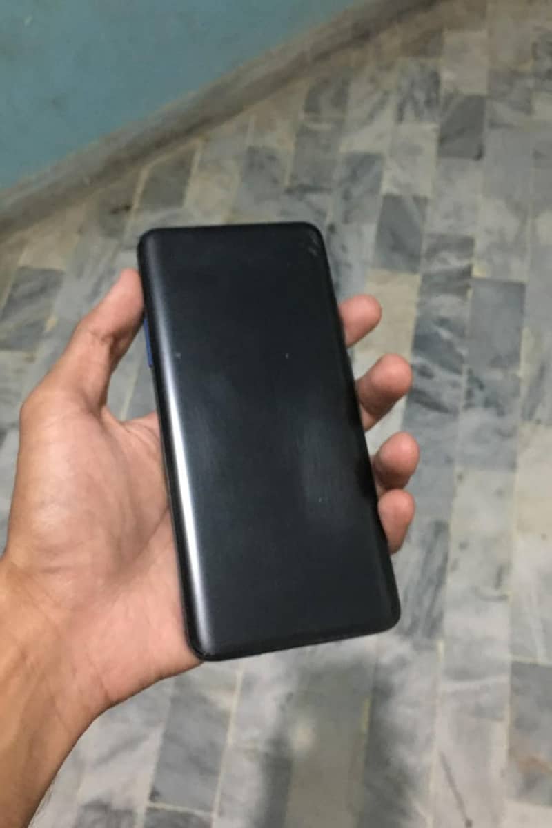 One Plus 7 Pro 1
