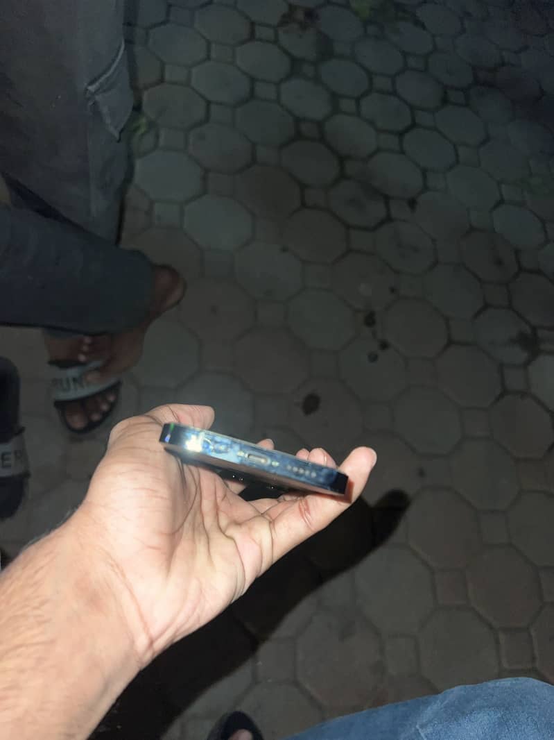 Apple iPhone 13 Pro 7