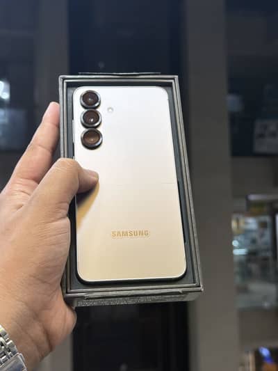 Samsung Mobile S25 12 512GB official PTA