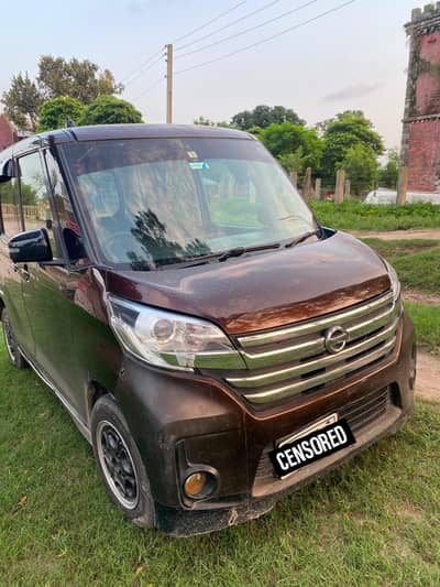 Nissan days Roox 2014/18 contact 03094825818