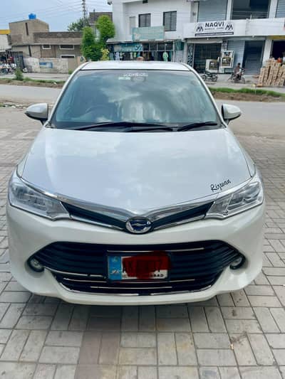 Toyota Corolla Fielder 2015