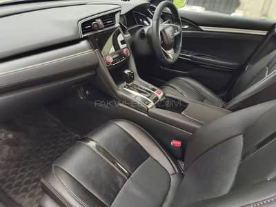 Honda Civic Oriel 2017
