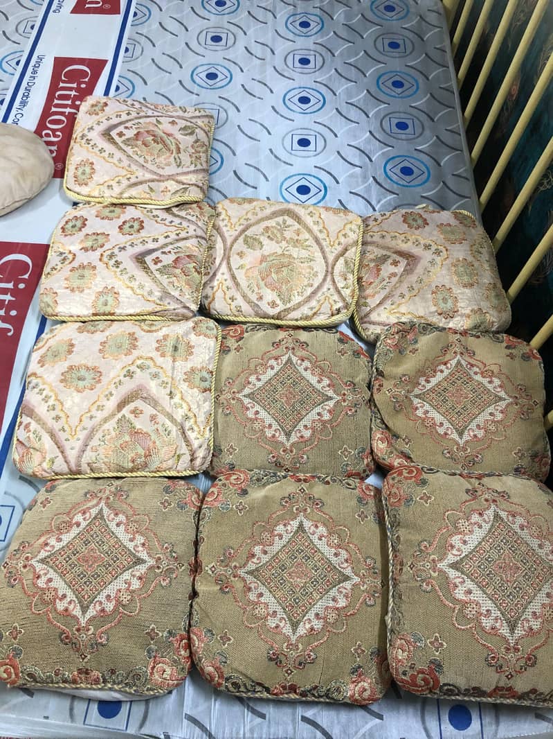 sofa cushions 1