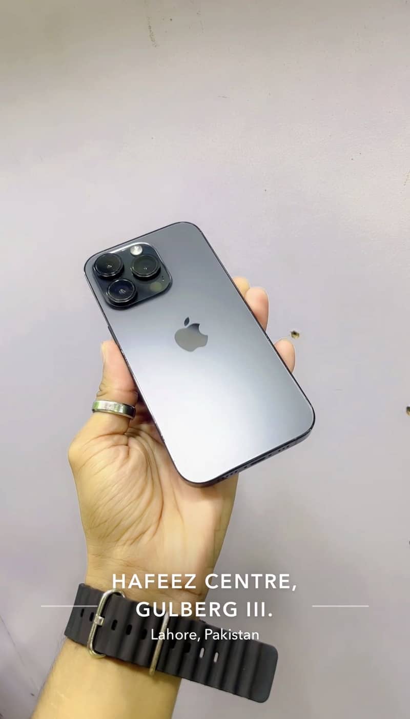 Apple iPhone 14 Pro 0