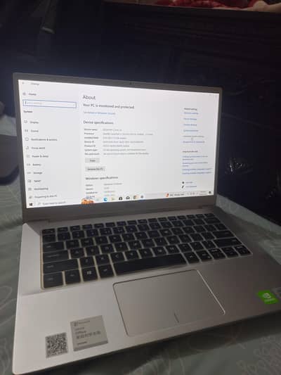 Dell Inspiron 5498