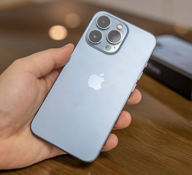 Apple iPhone 13 Pro 2