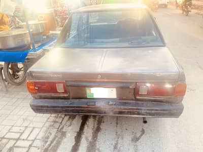 Nissan Sunny 1987