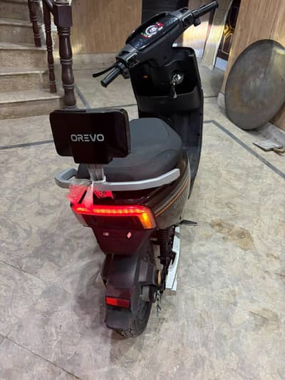 orevo b2