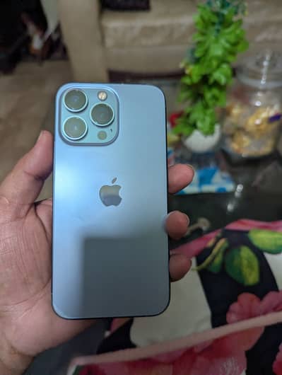 Apple iPhone 13 Pro