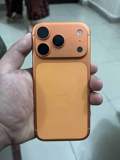 Apple iPhone 17 Pro jv