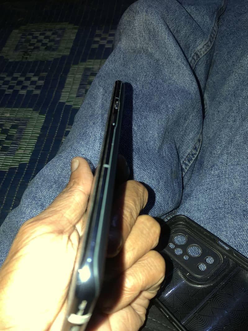 One Plus 9 Pro 8