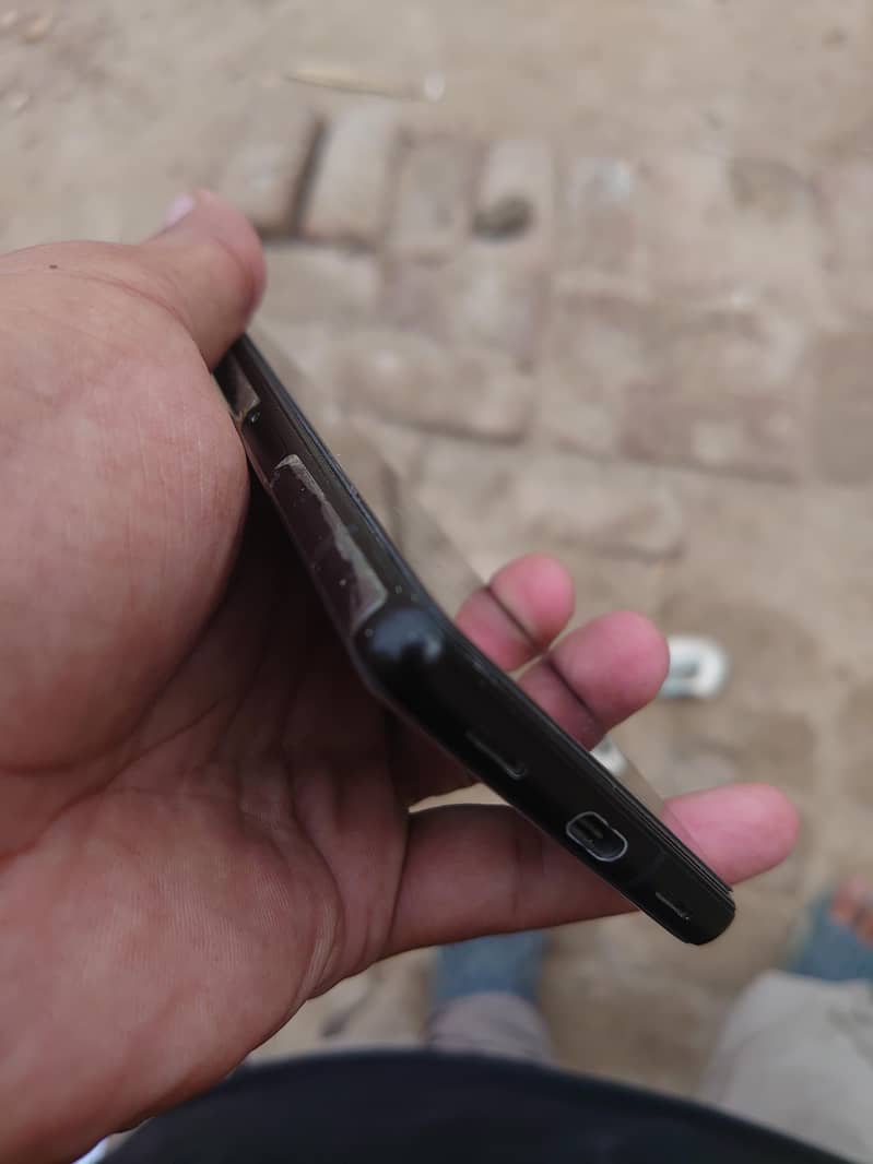 Google Pixel 6a 3