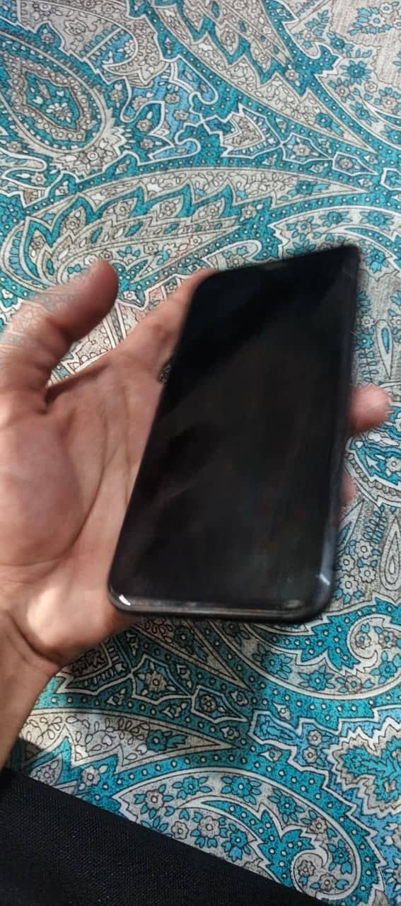iPhone 11 JV 3