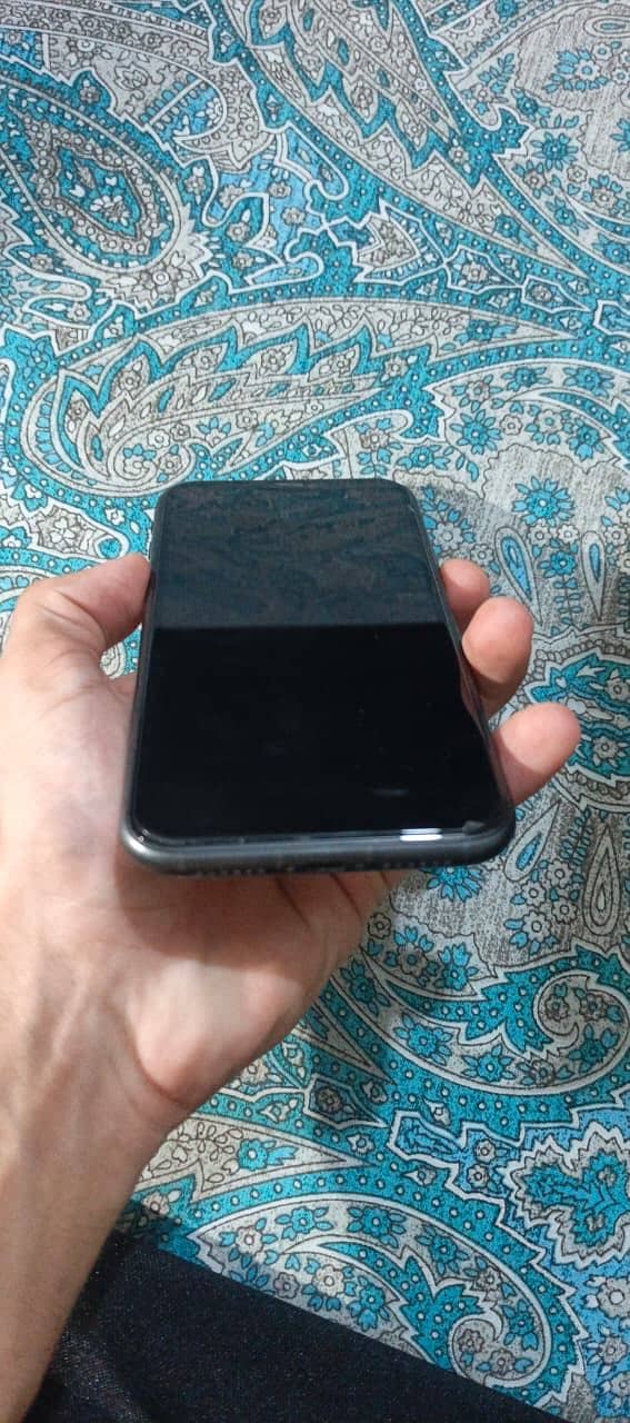 iPhone 11 JV 6