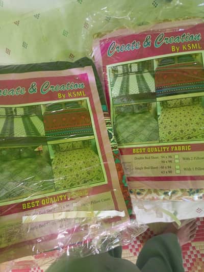New bedsheets with 2 pillows