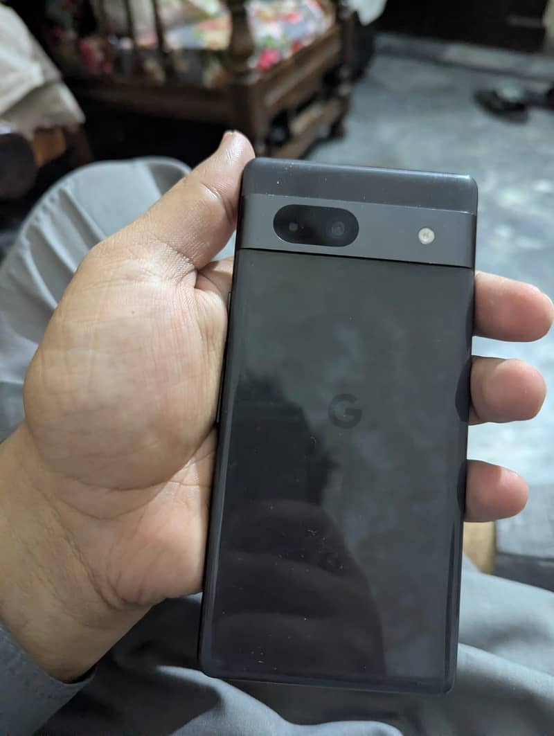 Google Pixel 7a 5