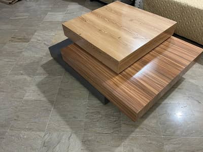 Modern Coffee Table with Wheels – Stylish & Practical