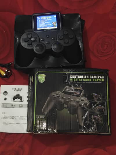 S10 gamingpad for kid 520 retro games