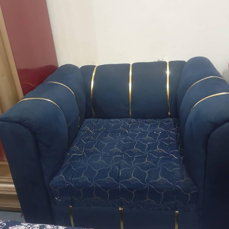 SOFA SETS 1