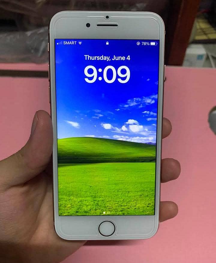 Apple iPhone 8 1