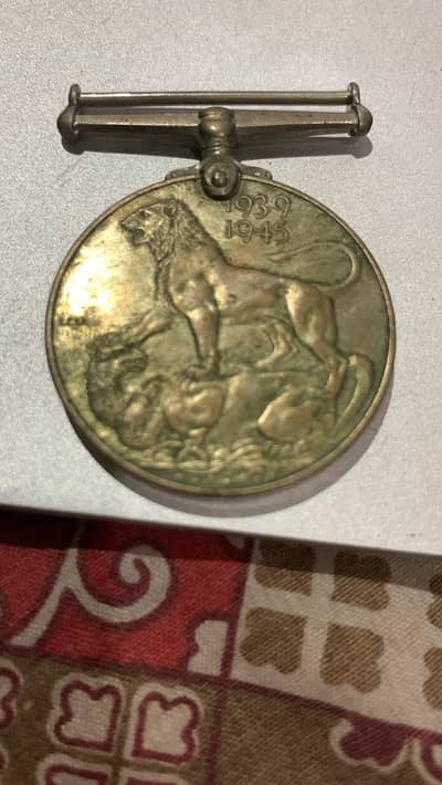 Original WWII British War Medal (1939-1945) - King George VI