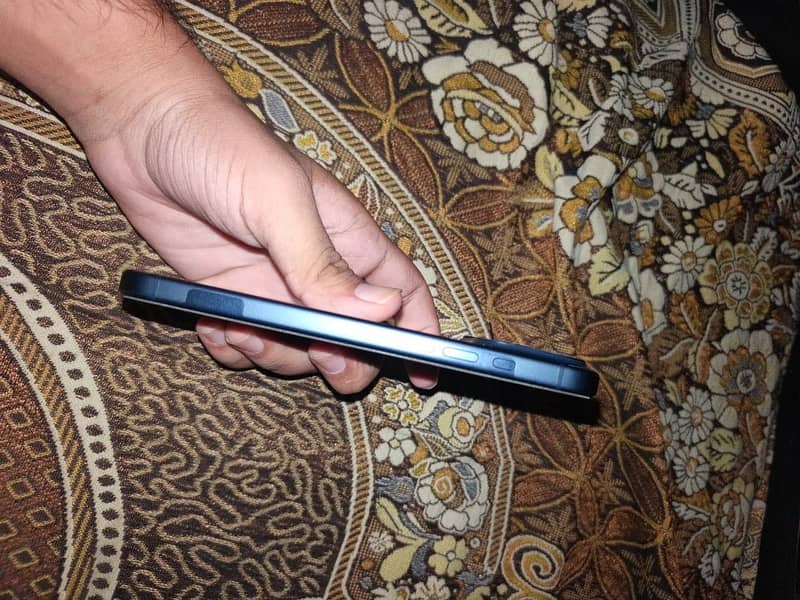 iPhone 17 pro max 7