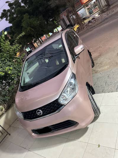Nissan Dayz 2014/2018 full option 660cc