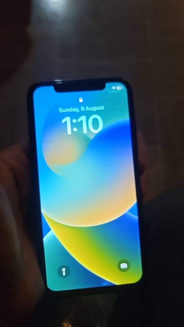 Apple iPhone X 2
