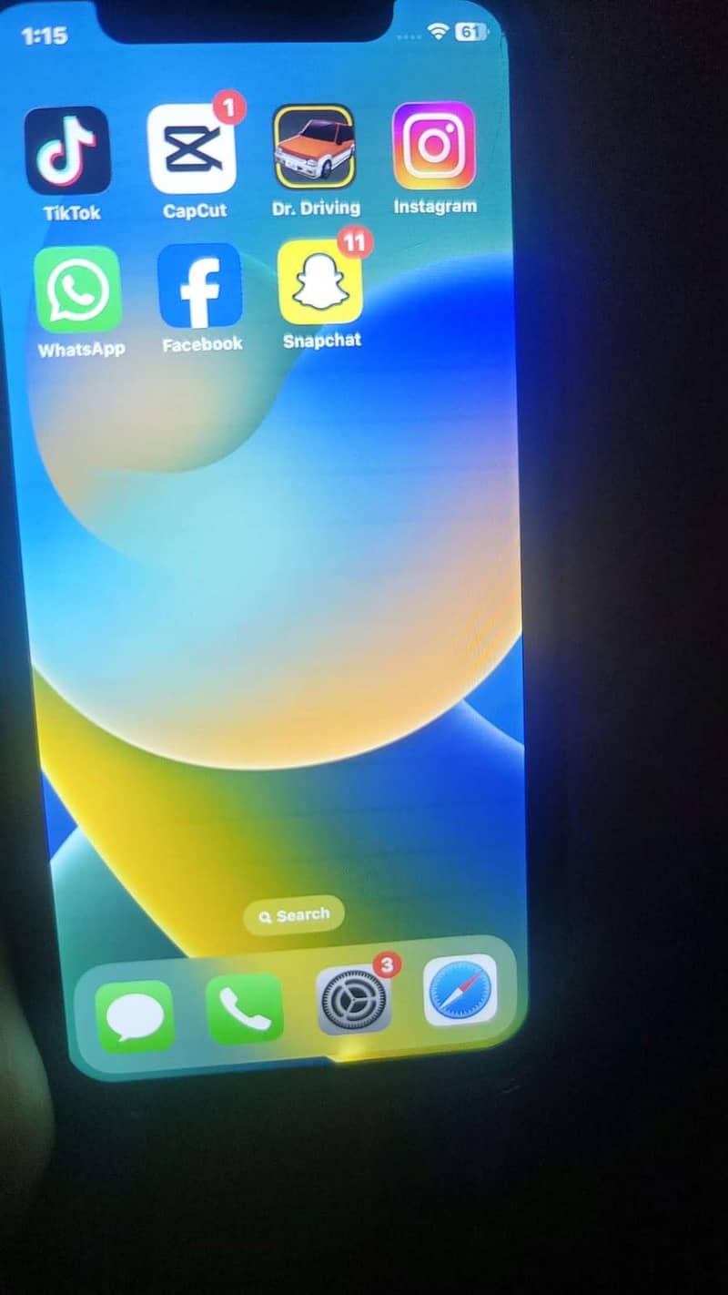 Apple iPhone X 4