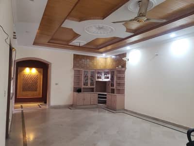 12 MARLA HOUSE COMMERCIAL USE + FAMILIES FOR RENT IN JOHAR TOWN LAHORE
