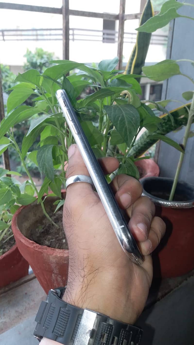 Apple iPhone X 8