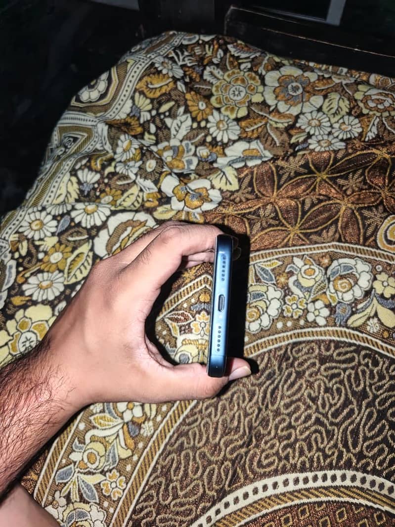 iPhone 17 pro max 2