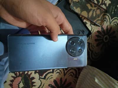 Tecno spark 20 pro plus