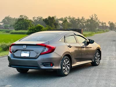 Honda Civic Oriel 2018