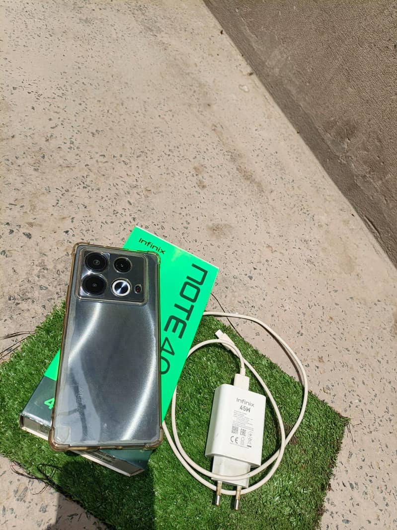 Infinix Note 40 1