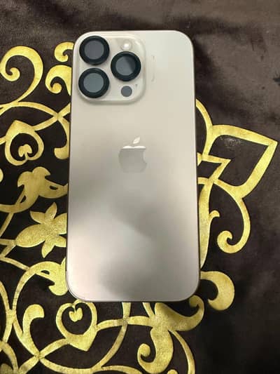 Apple iPhone 16 Pro