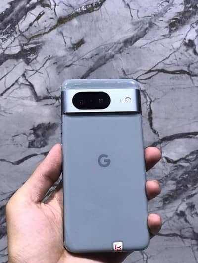 Google Pixel 8